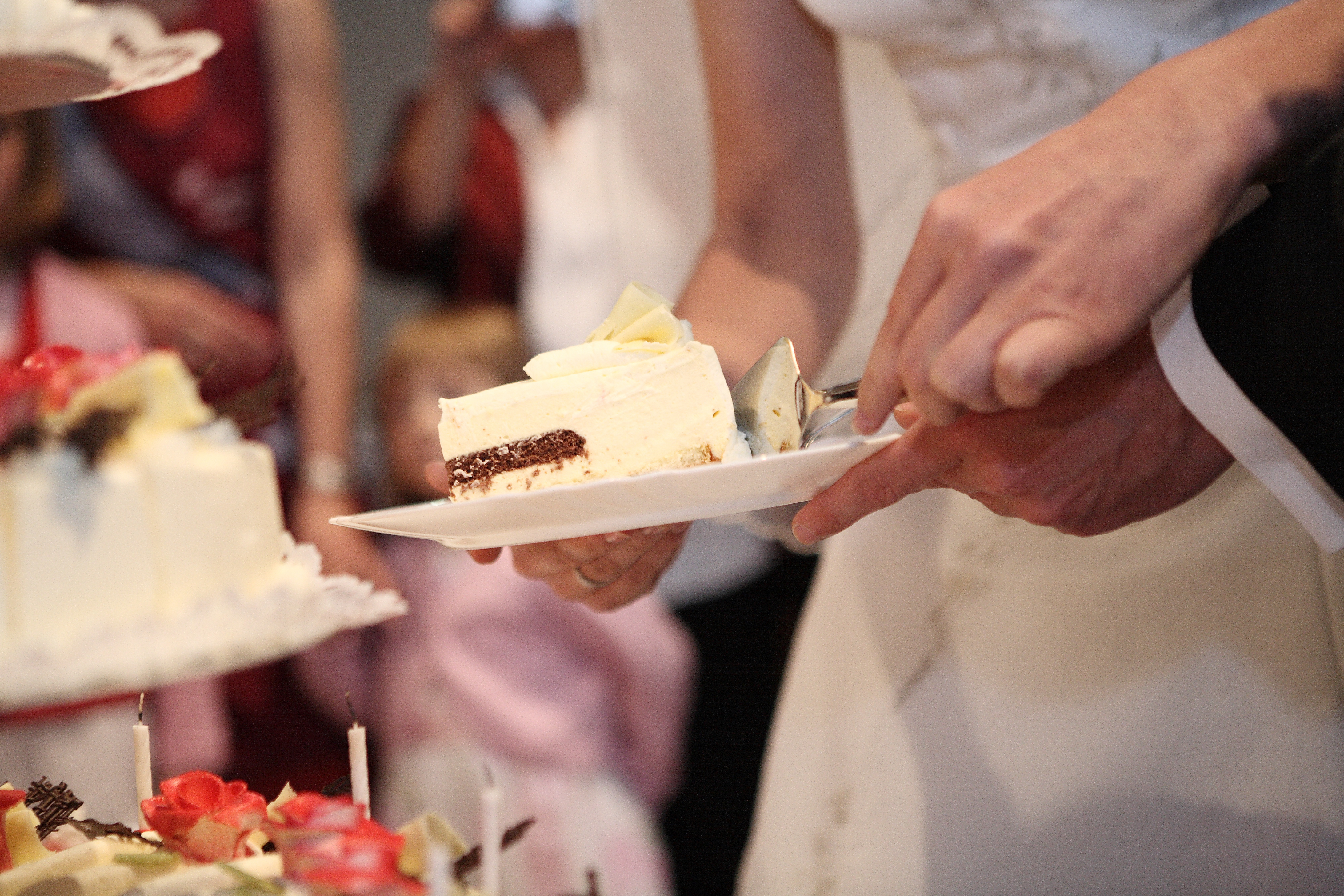 Hochzeitstortenanschnitt