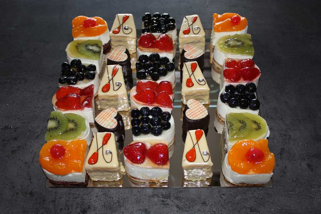 Dessertteller Joghurt Sahne Creme Mischung